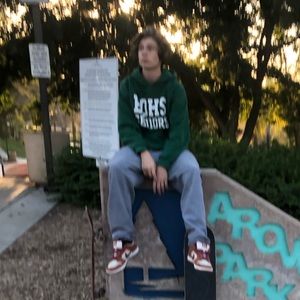 Meet your Posher, Isaac